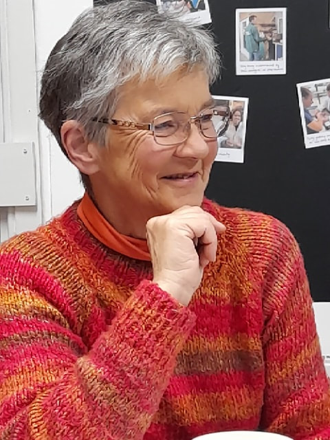 elizabeth-sewell-photo-5_1